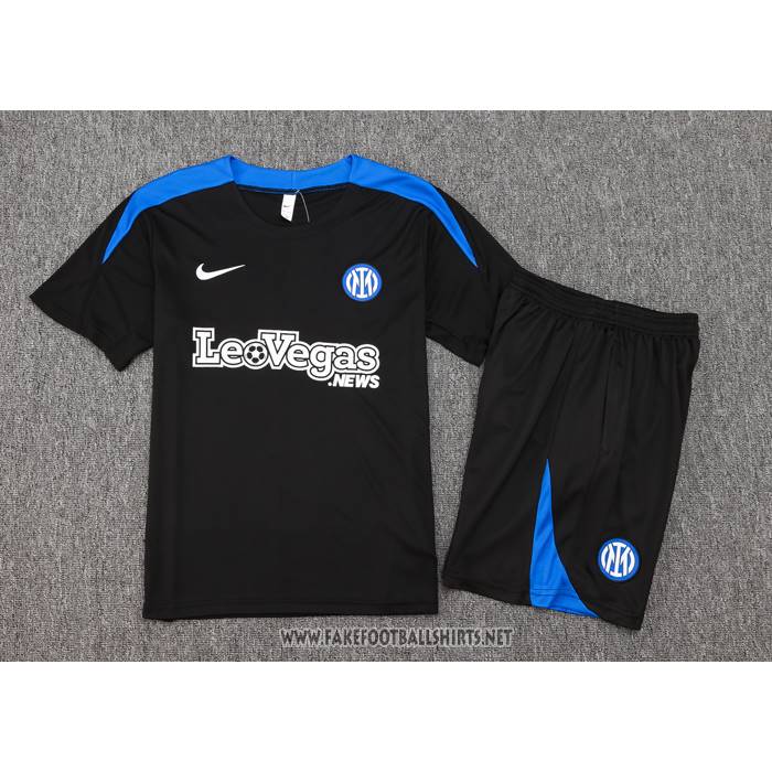 Tracksuit
 Inter Milan Short Sleeve
 2024-2025 Blue
 - Shorts
